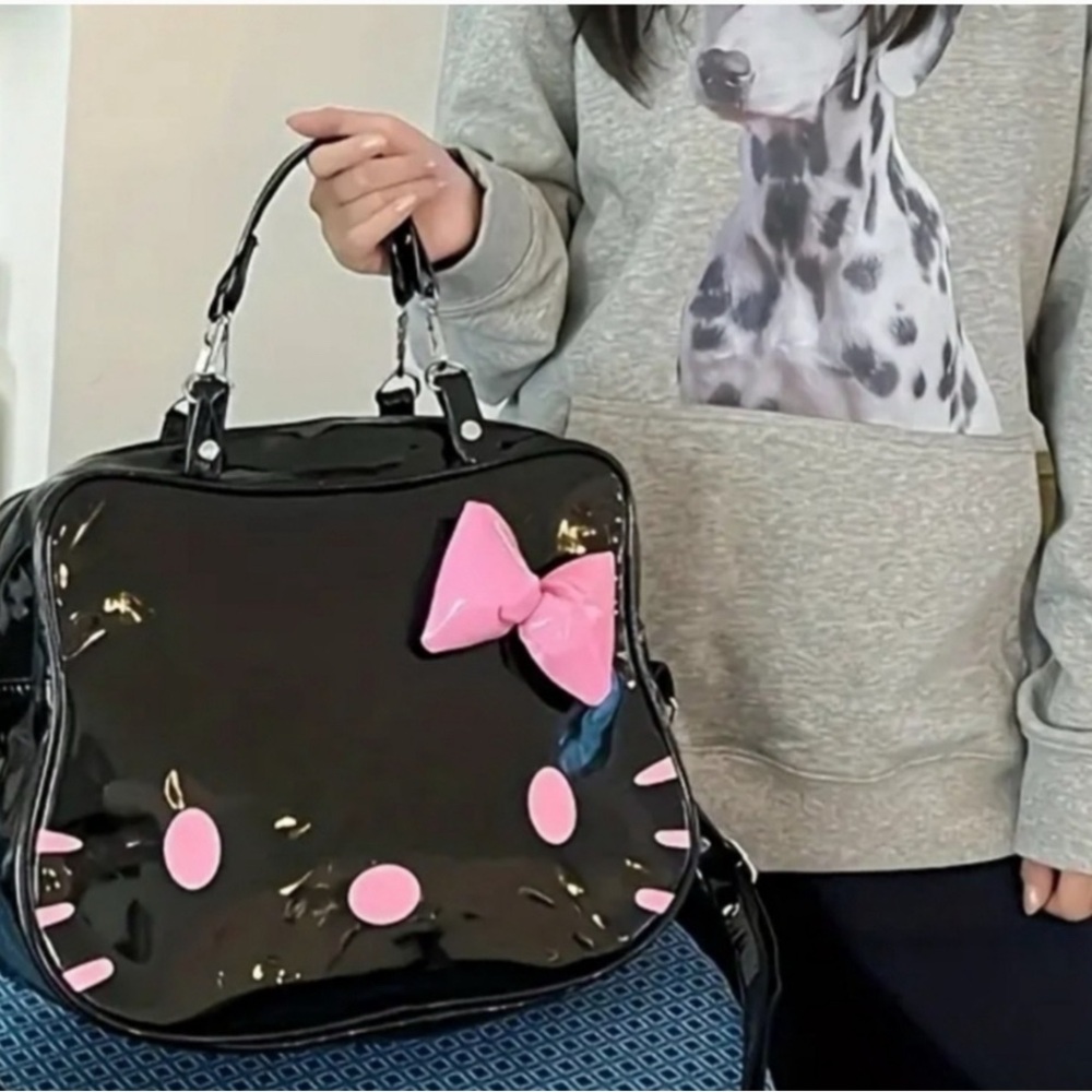 Hello Kitty Glossy Black and Pink Shoulder Bag